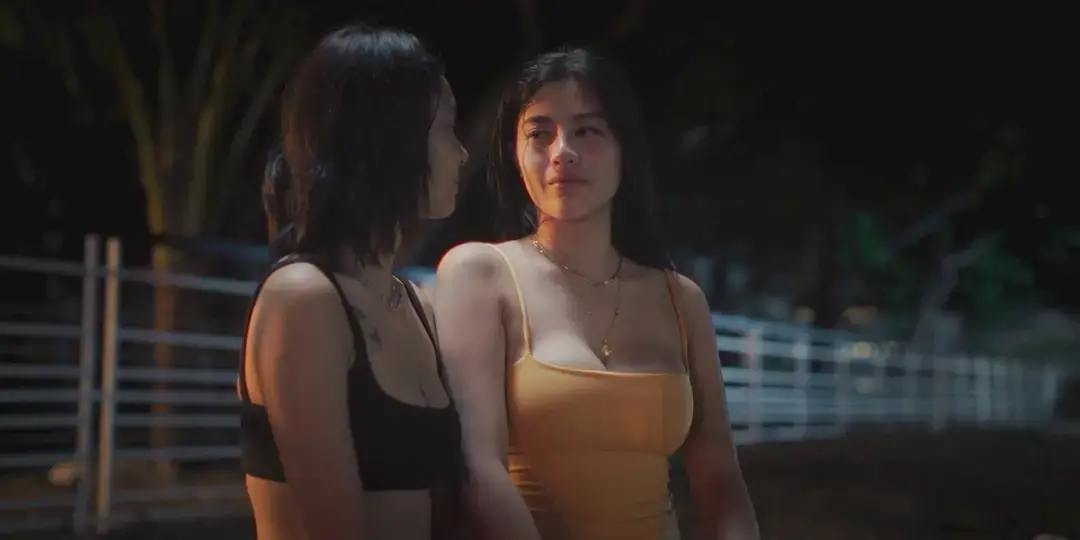 《Ekis》相关资源图片