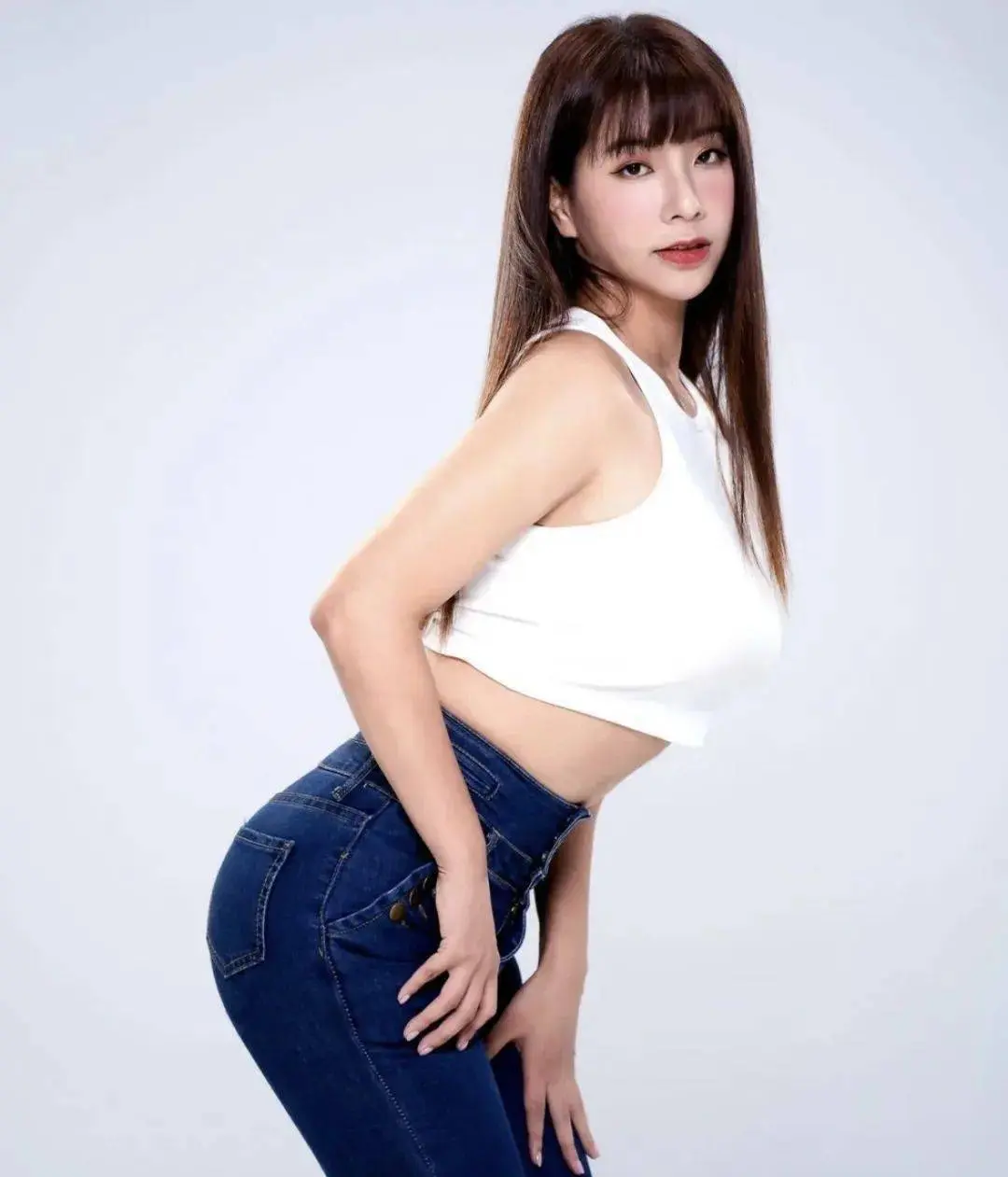 台湾《吴梦梦》高清无删减免费在线观看 - 吴梦梦全集完整版夸克网盘极速下载