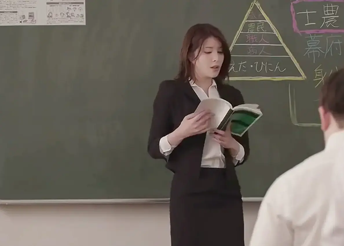 《女教师》HD中字无删减免费在线观看 - 全系列高清全集 - 《女教师5》《女教师1》完整视频