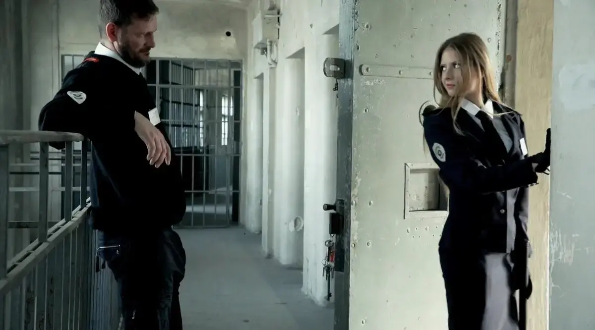 《高压监狱》免费观看全集 - 《高压监狱》HD中字在线 - 《高压监狱》网盘下载