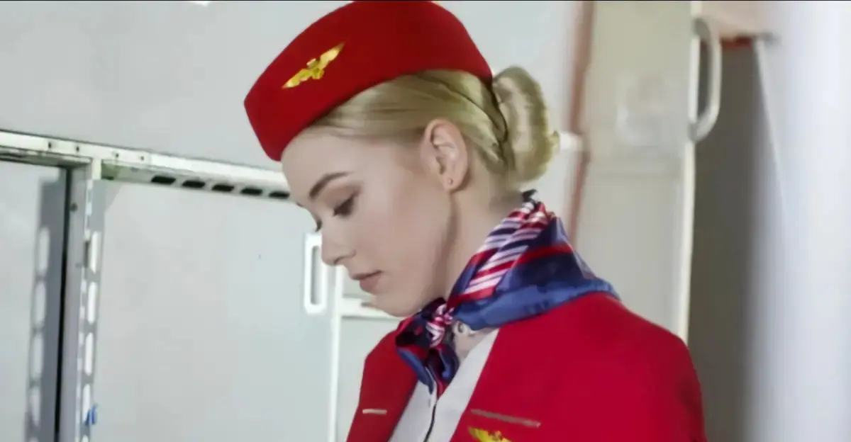 免费看《法国空姐2》，高清完整版无广告在线播放，法国剧情高分电影持续有效-VS影院