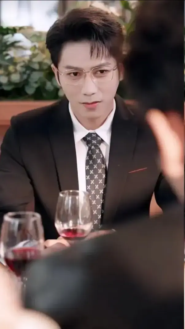 2025高分双男主剧《诱他失控》1-65全集_HD高清无删减在线播放_全网同步更新-星空影视