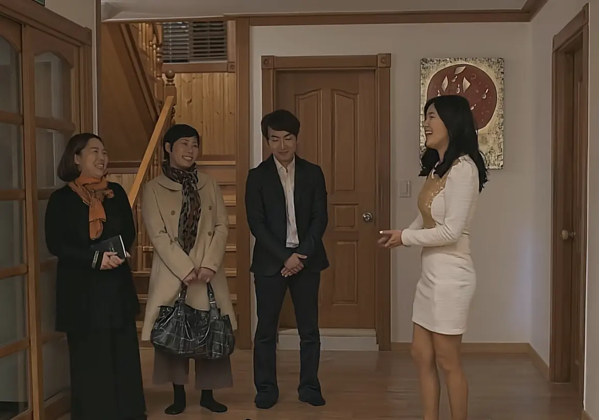 李恩美主演《妈妈将儿子托付给闺蜜》HD蓝光无删减