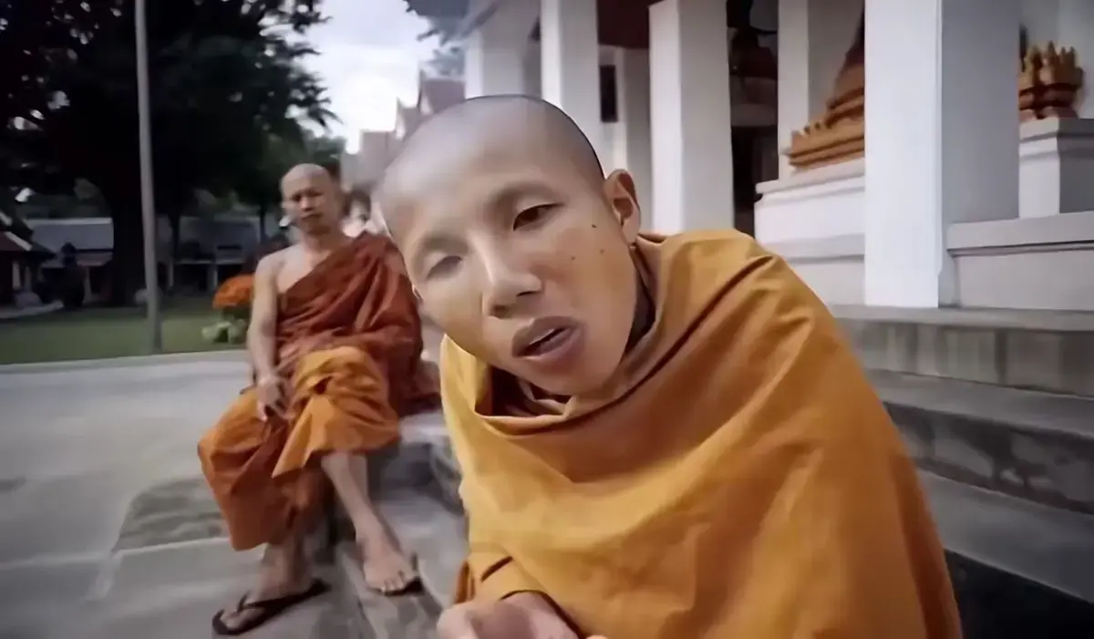 免费看《克罗心佛教和尚吐烟原视频》，超清HD画质流畅不卡顿，完整版原视频在线畅享 - 多平台资源获取