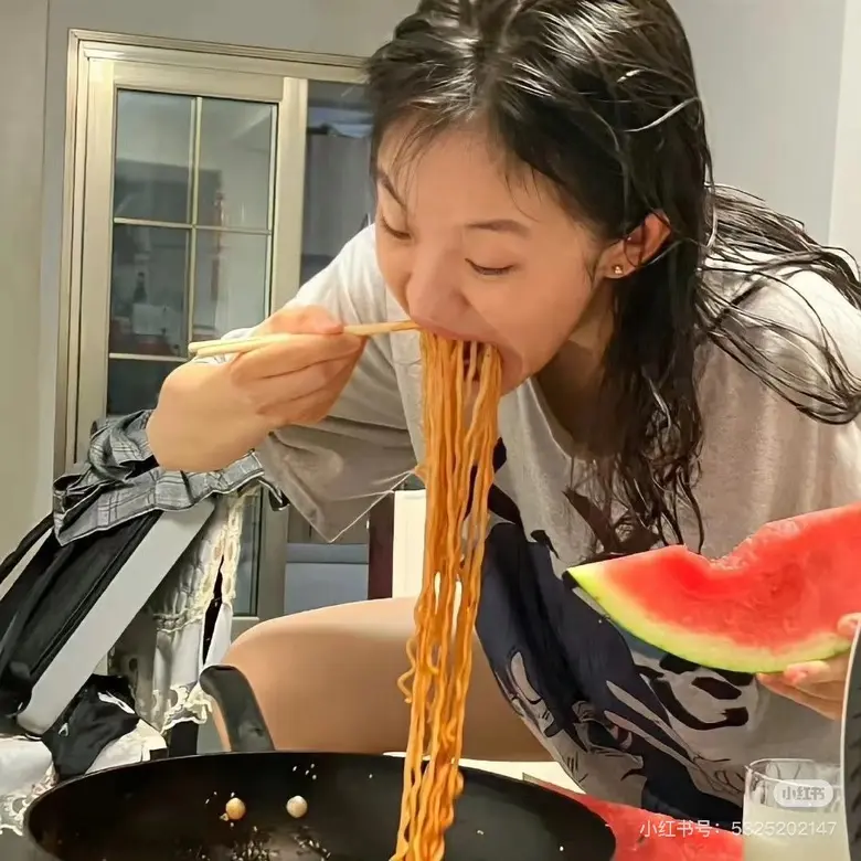 《特殊的按摩精油》全季未删减版在线观看-高清1080P中字无广告流畅播放-特殊的按摩精油迅雷下载支持手机电脑观看