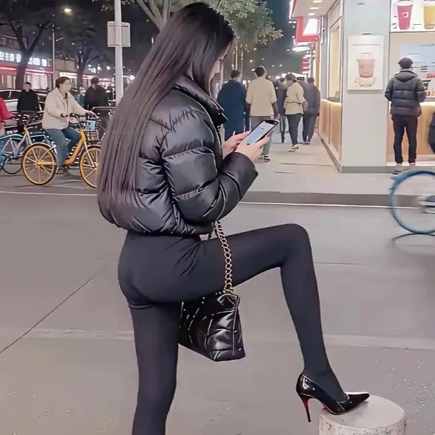 《圣光闪姬波尼塞雷斯》在线播放无删减版-《圣光闪姬波尼塞雷斯》免费高清全集-动漫资源下载